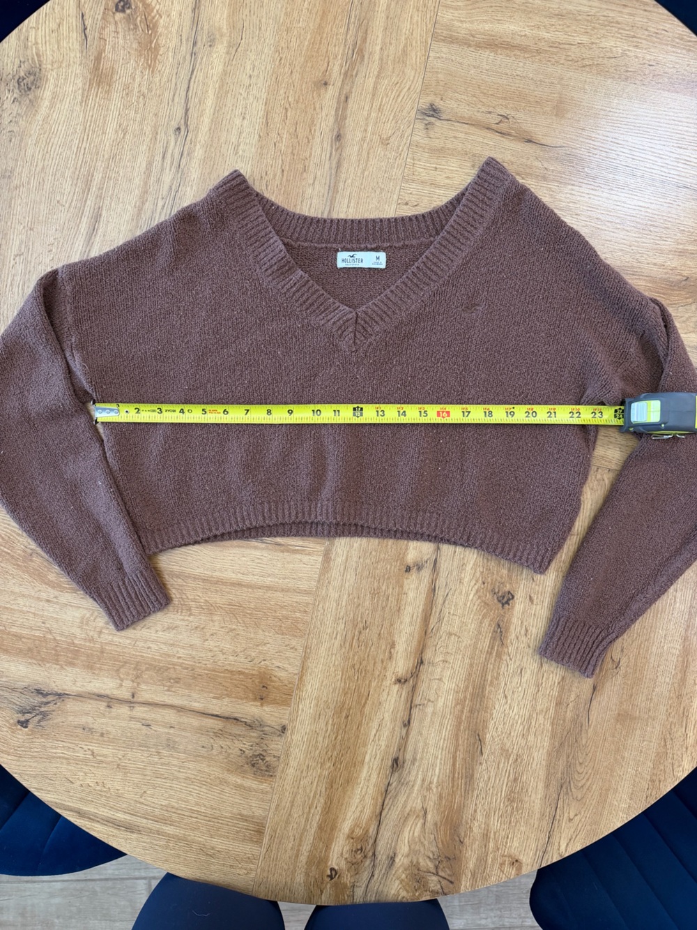Hollister Brown Cropped Sweater V Neck Knit Pullover Oversized M - Picture 5 of 6